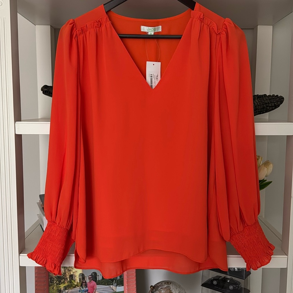 Jade by Melody Tam / Orange shirred wrist too